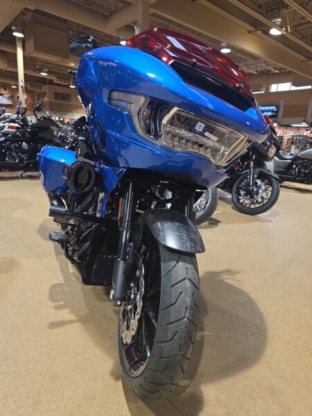 2026 Harley-Davidson® FLTRXSTSE CVO Road Glide ST