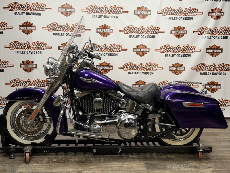 2014 Harley-Davidson® Softail® Deluxe Hard Candy Voodoo Purple Flake