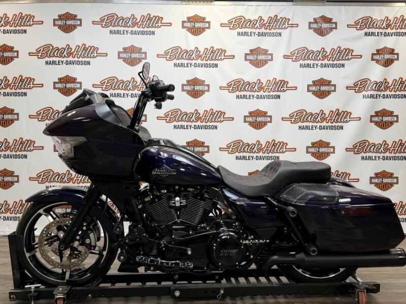 2025 Harley-Davidson® FLTRX Road Glide™