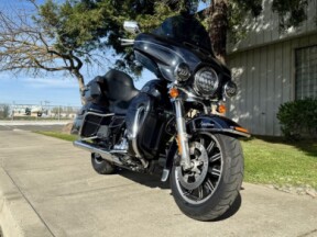 FLHTCU 2014 Electra Glide® Ultra Classic® thumb 3