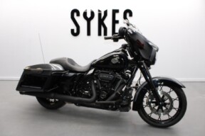 2021 Harley-Davidson FLHXS Touring Street Glide 114 in Gauntlet Grey and Black thumb 2