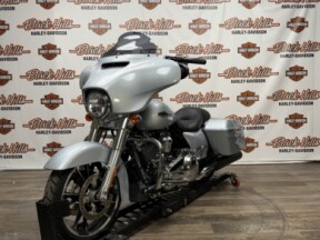 2023 Harley-Davidson® FLHX Street Glide® thumb 1