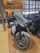 2026 Harley-Davidson® FLHXL Street Glide Limited thumb 2