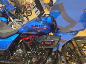2026 Harley-Davidson® FLTRXSTSE CVO Road Glide ST thumb 1
