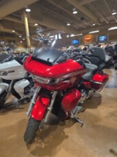 2026 Harley-Davidson® FLTRXL Road Glide Limited thumb 2