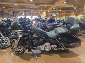 2026 Harley-Davidson® FLTRXL Road Glide Limited thumb 1