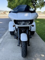 FLTRT 2025 Road Glide® 3 thumb 2