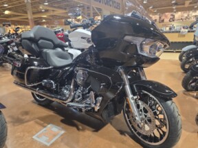 2026 Harley-Davidson® FLTRXL Road Glide Limited thumb 0