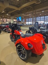 2026 Harley-Davidson® FLTRT Road Glide 3 thumb 2