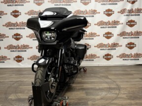 2024 Harley-Davidson® FLHX Street Glide® thumb 0