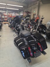 2025 Harley-Davidson® FLHX Street Glide™ thumb 1
