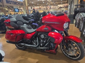 2026 Harley-Davidson® FLHXL Street Glide Limited thumb 0