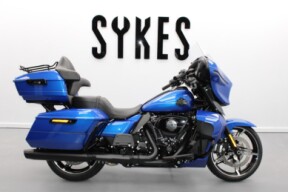 NEW 2025 Harley-Davidson FLHXU Touring Street Glide Ultra in Blue Burst & Black thumb 2