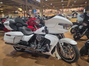 2026 Harley-Davidson® FLTRXL Road Glide Limited thumb 0