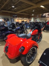 2026 Harley-Davidson® FLTRT Road Glide 3 thumb 1