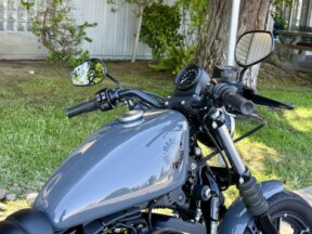 XL 883N 2022 Iron 883™ thumb 0