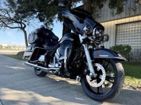 FLHTK 2011 Electra Glide® Ultra Limited thumb 3