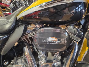 2012 Harley-Davidson® FLHTCUSE8 CVO™ Ultra Classic® Electra Glide® thumb 0