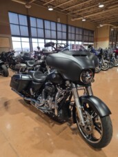 2017 Harley-Davidson® FLHXS Street Glide® Special thumb 1
