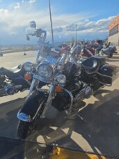 2022 Harley-Davidson® FLHR Road King® thumb 2