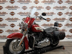 2024 Harley-Davidson® FLI Hydra-Glide Revival thumb 2