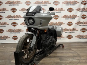 2024 Harley-Davidson® FXLRST Low Rider™ ST thumb 2