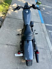 XL 883N 2022 Iron 883™ thumb 2