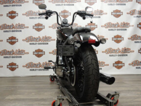 2025 Harley-Davidson® FXBB Street Bob™ thumb 0