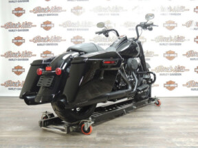 2025 Harley-Davidson® FLHRXS Road King™ Special thumb 2