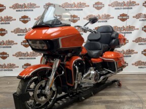 2022 Harley-Davidson® FLTRKSE CVO™ Road Glide® Limited thumb 1