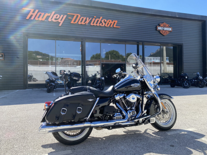 2019 Harley-Davidson® Road King® Classic
