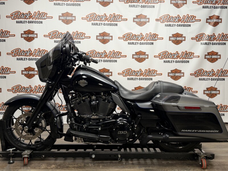 2021 Harley-Davidson® FLHXS Street Glide® Special