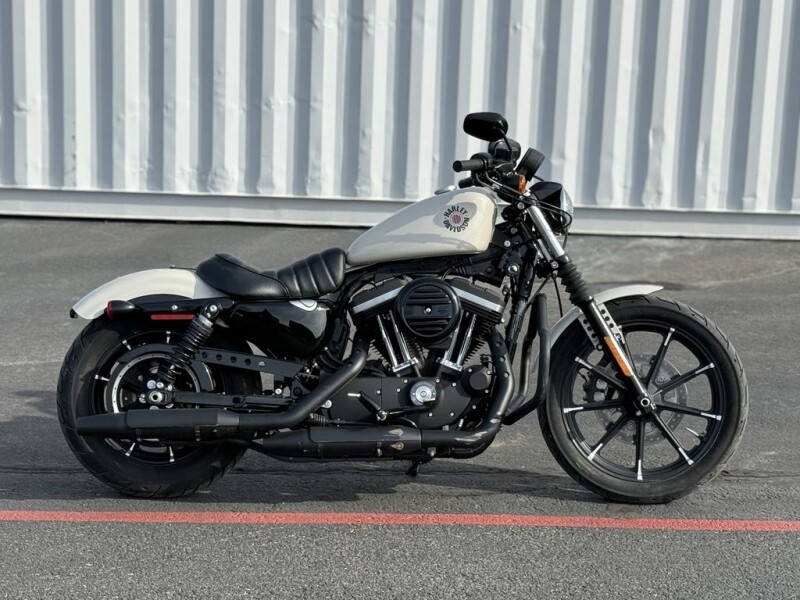 XL 883N 2022 Iron 883™