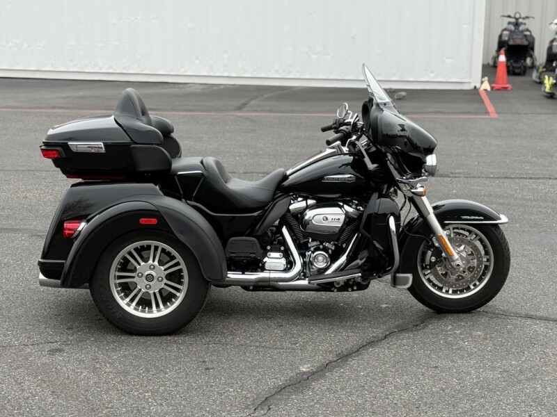 FLHTCUTG 2021 Tri Glide® Ultra