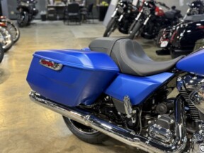 FLTRX 2026 Road Glide® thumb 2