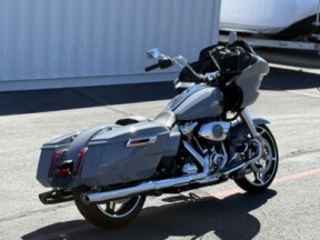 FLTRX 2026 Road Glide® thumb 3