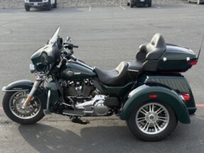 FLHTCUTG 2024 Tri Glide™ Ultra thumb 1