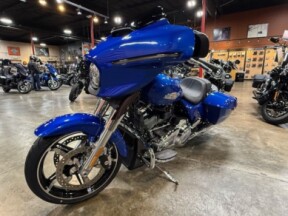 FLHX 2025 Street Glide™ thumb 2