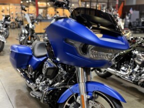 FLTRX 2026 Road Glide® thumb 3