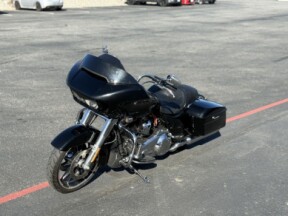 FLTRX 2023 Road Glide® thumb 1