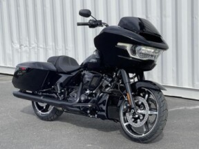 FLTRX 2026 Road Glide® thumb 3