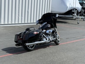 FLHX 2026 Street Glide® thumb 3