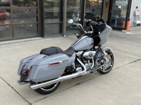 FLTRX 2026 Road Glide® thumb 2