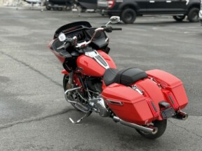FLTRX 2026 Road Glide® thumb 1