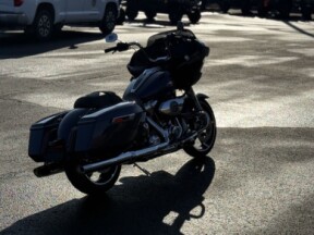 FLTRX 2026 Road Glide® thumb 3