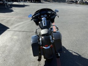 FLTRX 2023 Road Glide® thumb 2