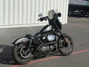 XL 883N 2018 Iron 883™ thumb 3