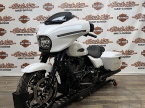 2025 Harley-Davidson® FLHX Street Glide™ thumb 1