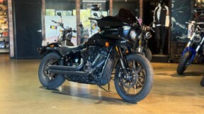 MY23 Harley-Davidson® Low Rider® ST FXLRST Vivid Black thumb 0