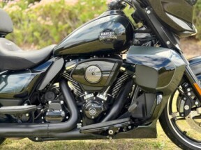 MY25 Harley-Davidson Touring Street Glide Ultra 117 w/ABS Cruise (FLHXU) thumb 0